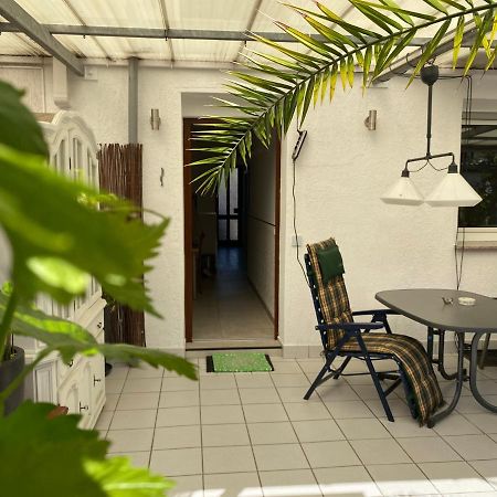 Home-Rose-Garden-Gaestehaus Kontaktloser Zugang Düsseldorf Dış mekan fotoğraf
