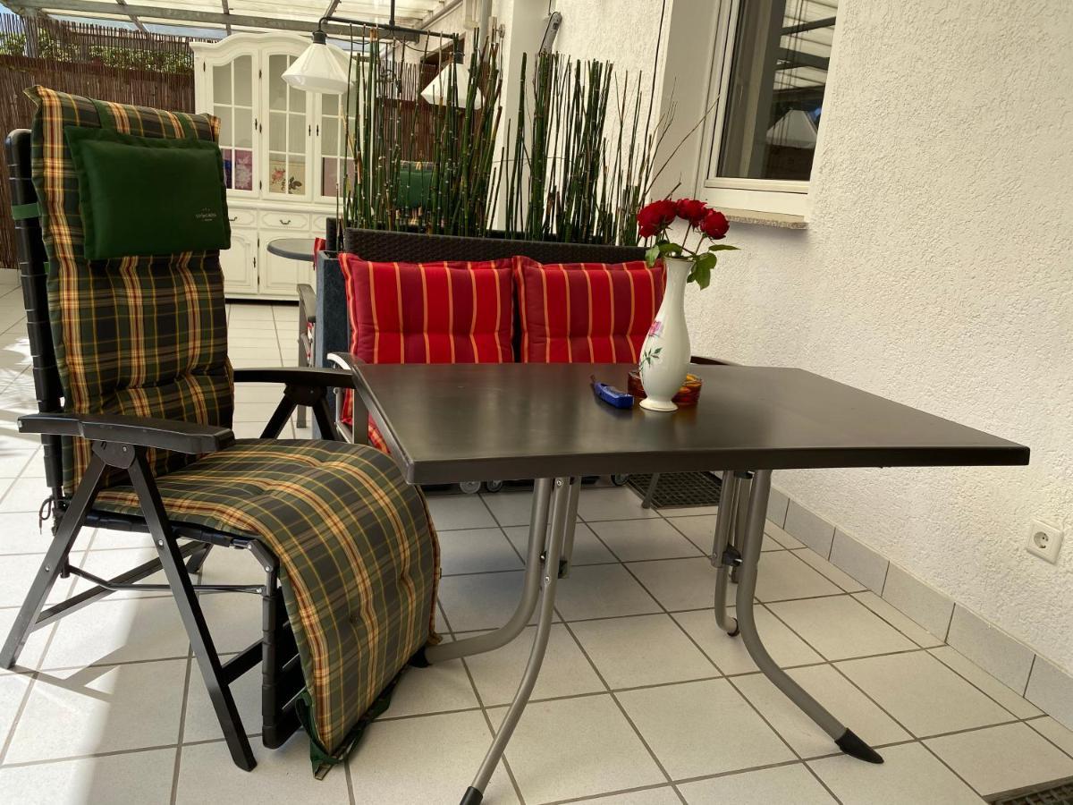 Home-Rose-Garden-Gaestehaus Kontaktloser Zugang Düsseldorf Dış mekan fotoğraf